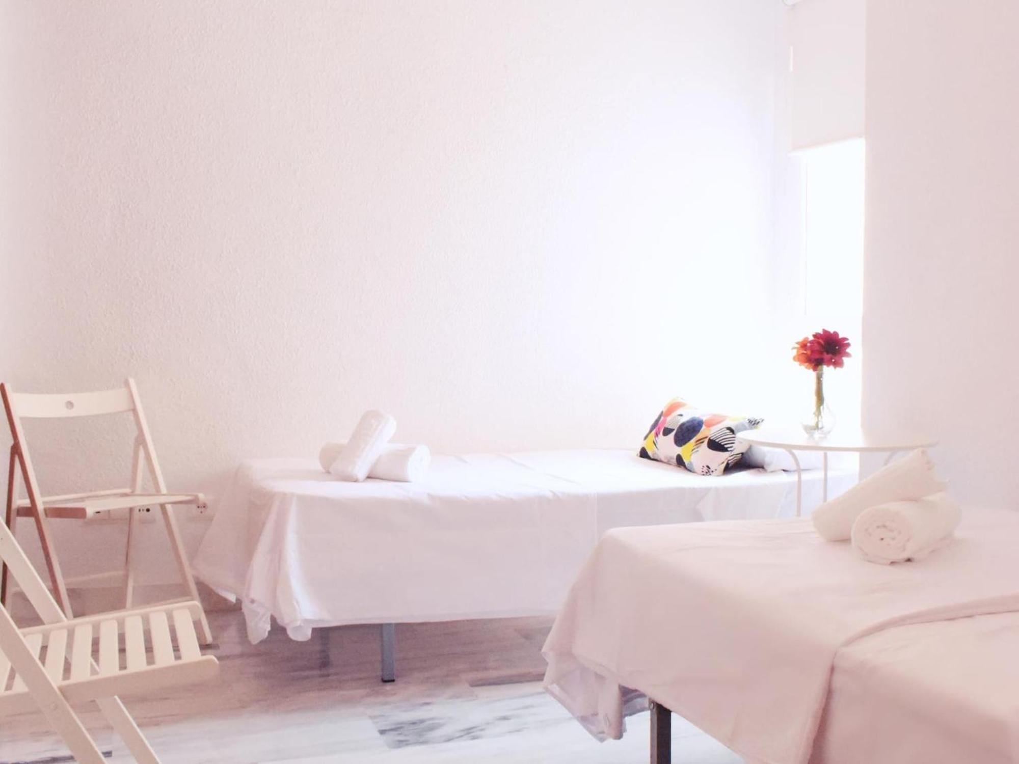 Fabuloso Apartamento Junto Al Soho Con Parking Privado Malaga Exterior photo