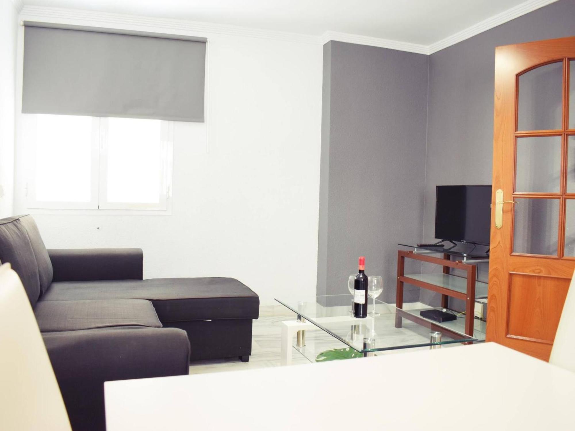 Fabuloso Apartamento Junto Al Soho Con Parking Privado Malaga Exterior photo