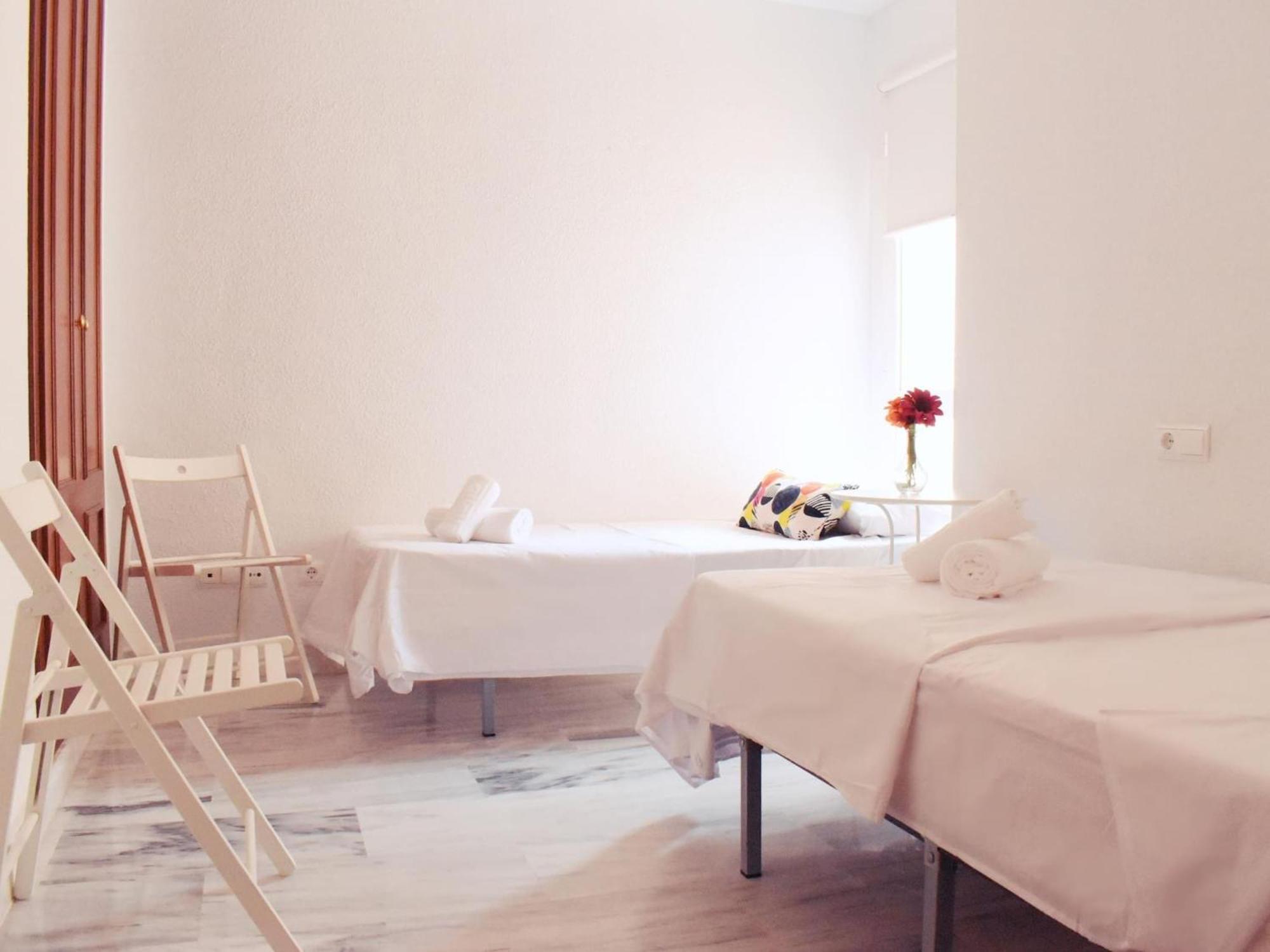 Fabuloso Apartamento Junto Al Soho Con Parking Privado Malaga Exterior photo